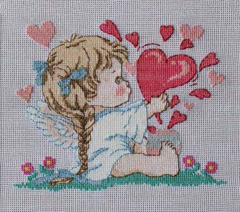 Ангел с сердечками