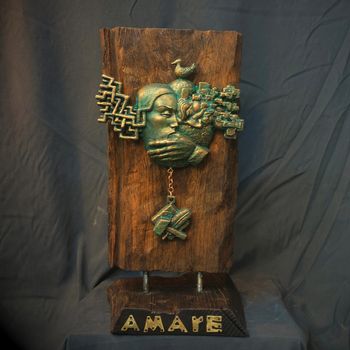 "AMARE"