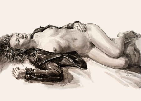 Лежащая.  leather jacket